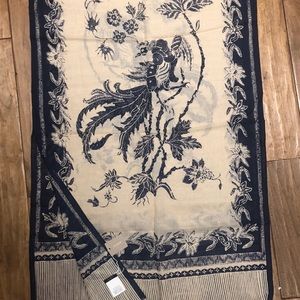 J Crew beautiful scarf